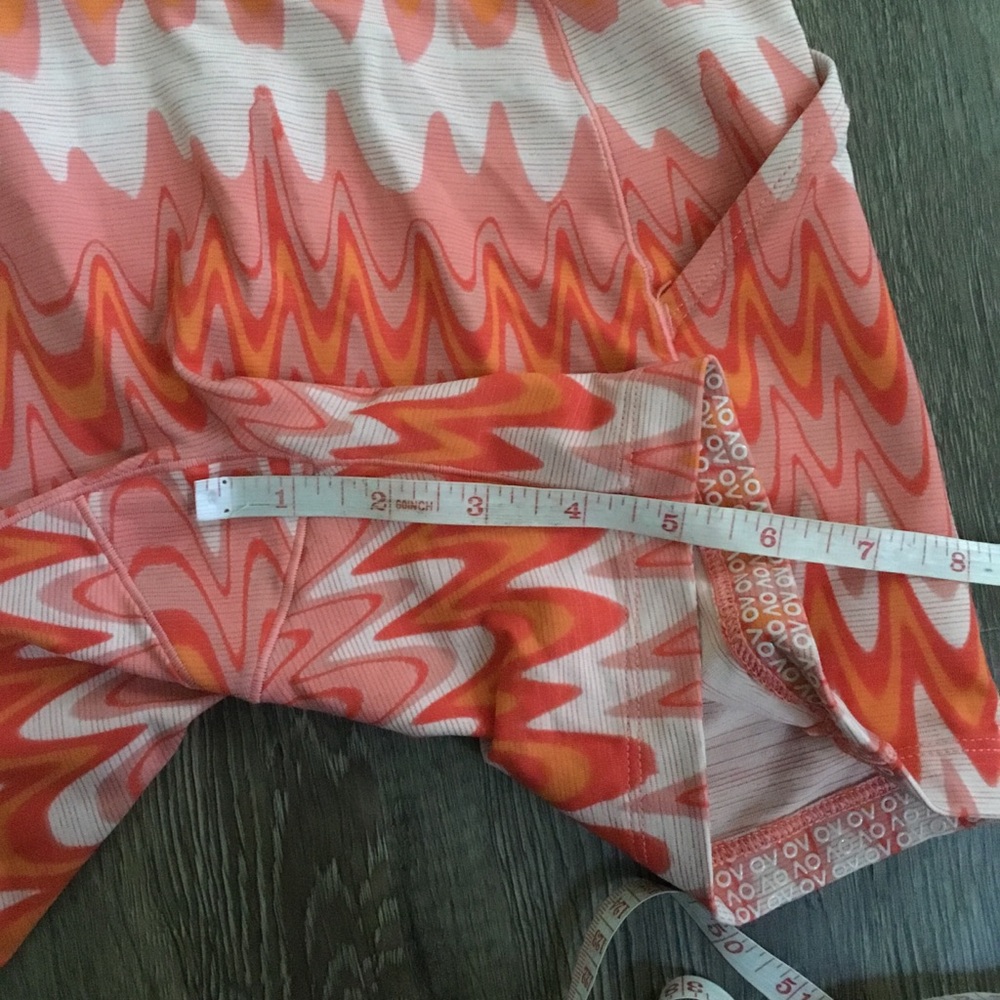 Outdoor Voices TechSweat 5" Thrive Shorts in Grapefruit Helios - Picture 12 of 12